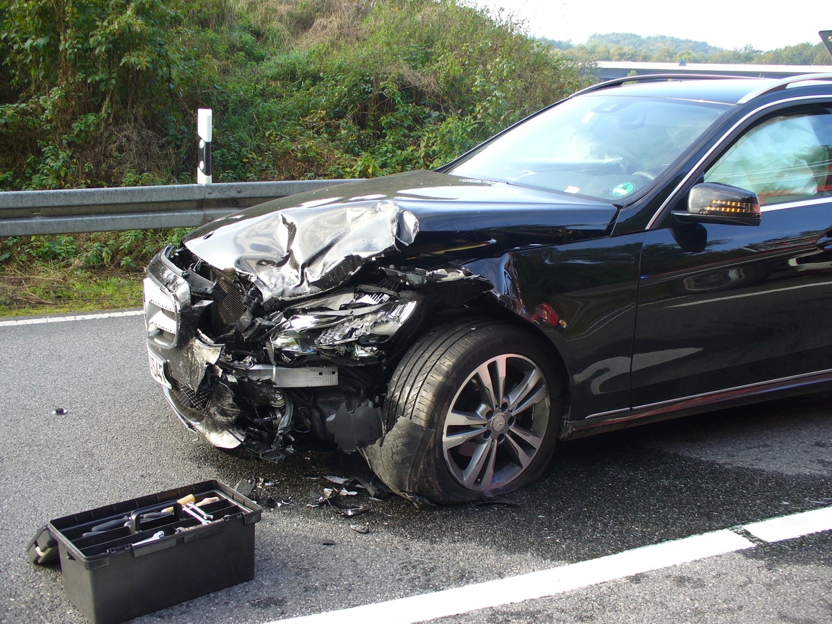 POL-NOM: Schwerer Unfall auf der B27