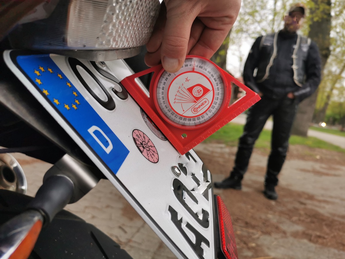 POL-LG: ++ Polizei mit Schwerpunktkontrollen im Umfeld von Motorradtreffen ++ präventive Atemalkoholkontrollen und Kontrollen von Geschwindigkeit und Bauartveränderungen ++ &quot;AG Poser&quot; und weitere ...