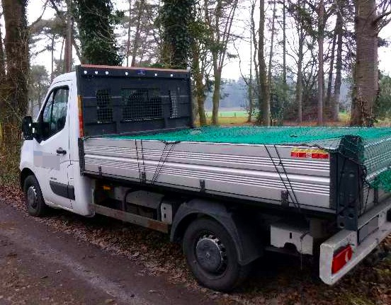 POL-ROW: ++ Nach Einbruch in Gartenbaufirma - Gestohlenes Firmenfahrzeug in Gnarrenburg aufgefunden ++