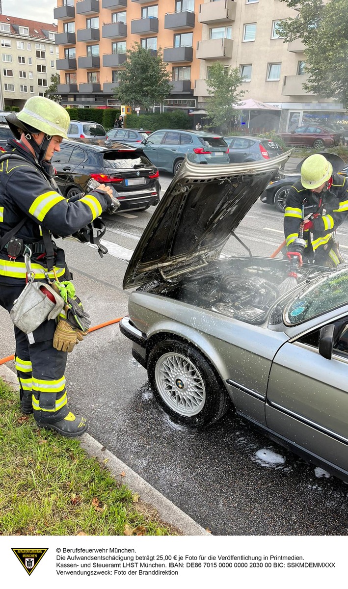 FW-M: Flammen zerstören Sammlerstück (Milbertshofen)