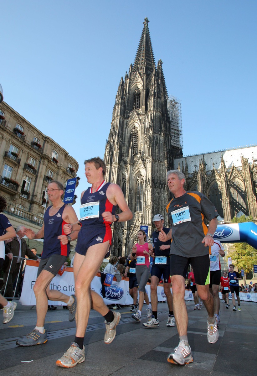 12. Ford Köln Marathon: Früher starten und die Kölsche Stimmung besser geniessen