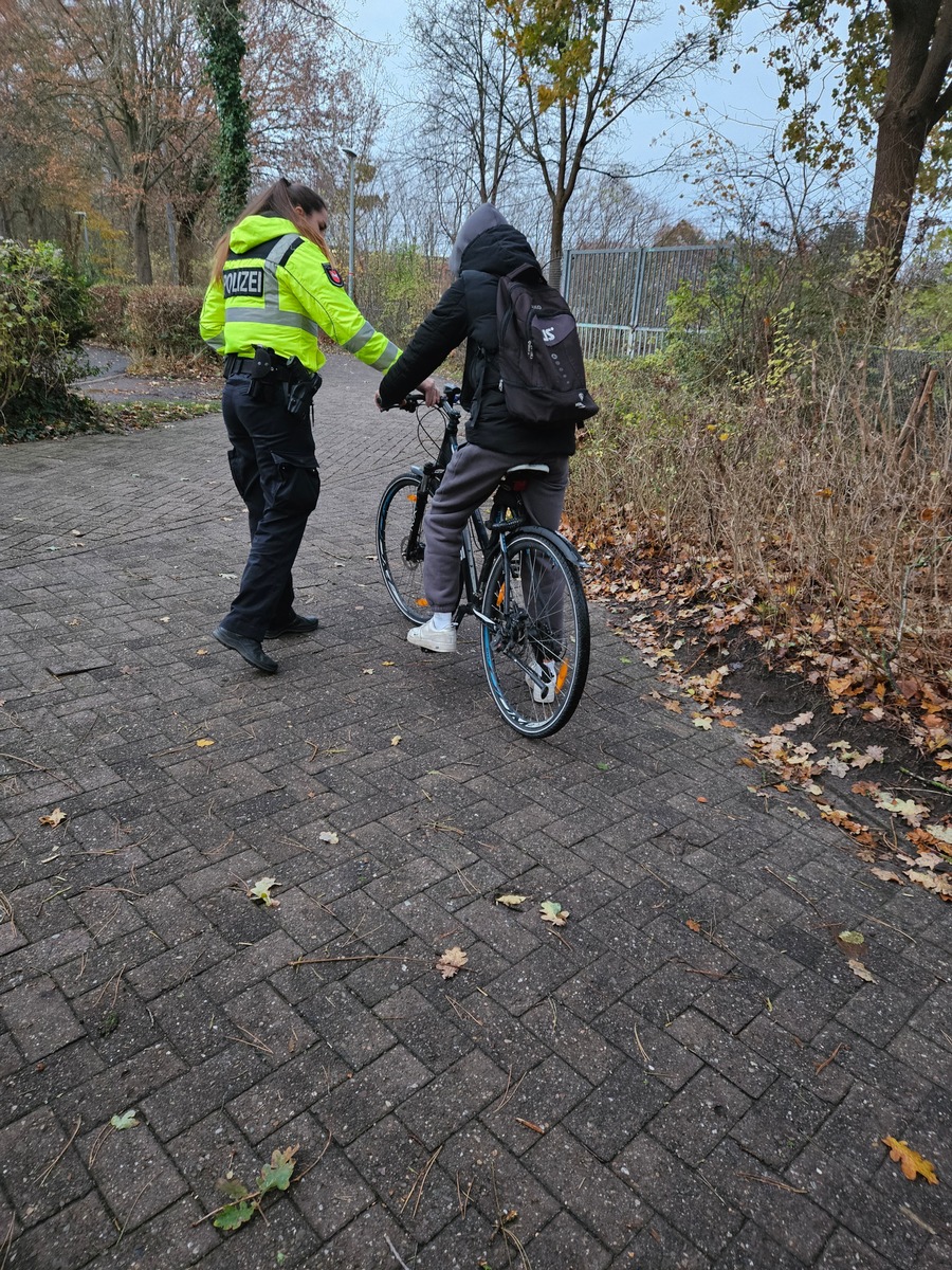 POL-DH: --- Lemförde, Pedelec Fahrerin verletzt - Bruchhausen-Vilsen, Joggerin angefahren und leicht verletzt ---