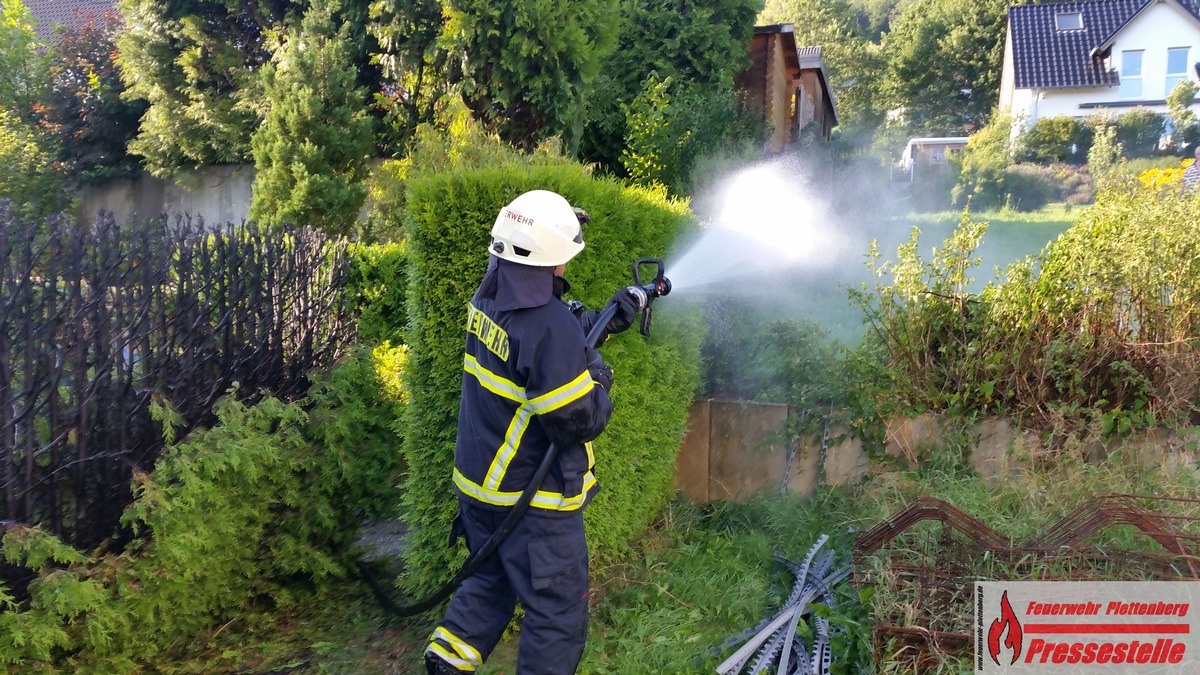 FW-PL: Drei Einsätze am Donnerstag. Fast alle Einheiten der Plettenberger Feuerwehr in den Einsätzen gebunden.