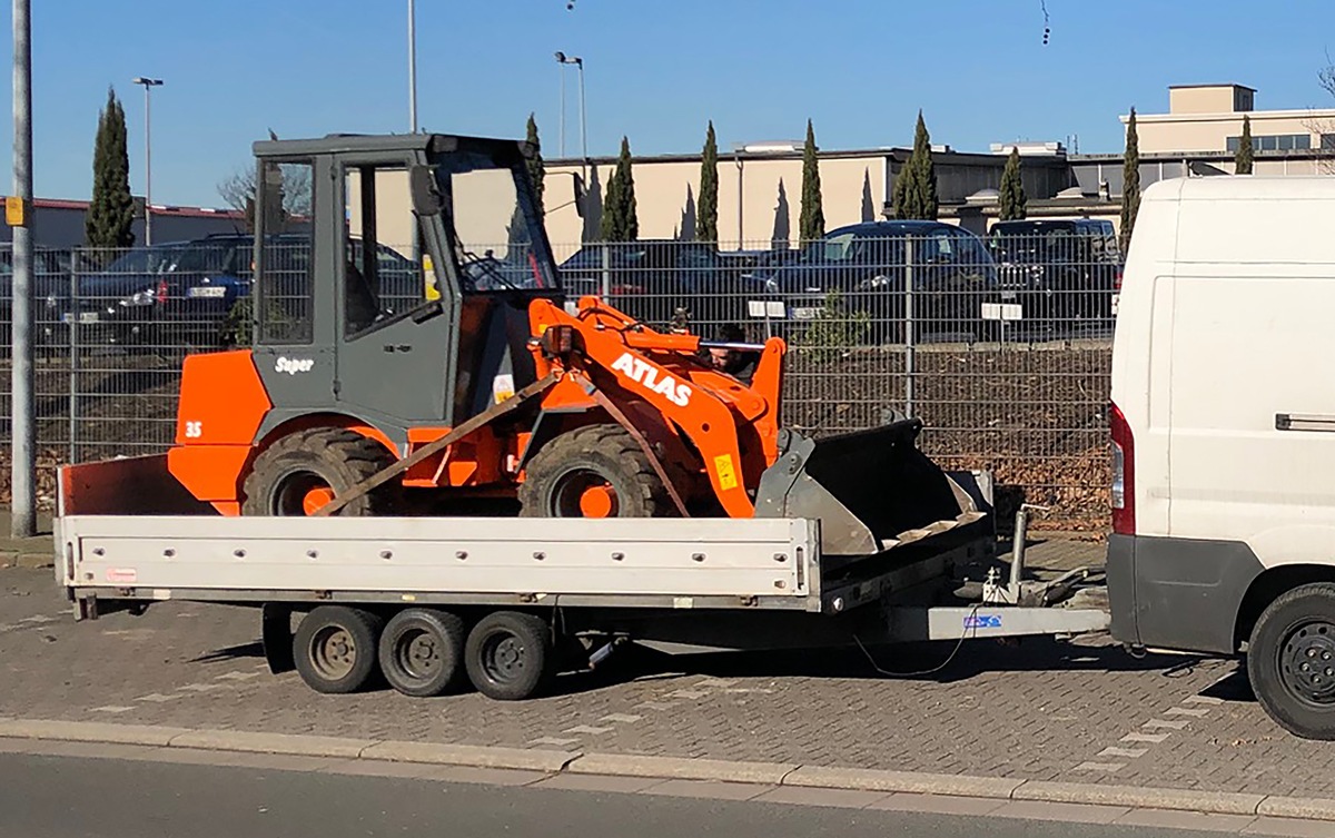 POL-GE: Überladung um 56 Prozent - Polizei stoppt erneut ein viel zu schweres Baustellenfahrzeug