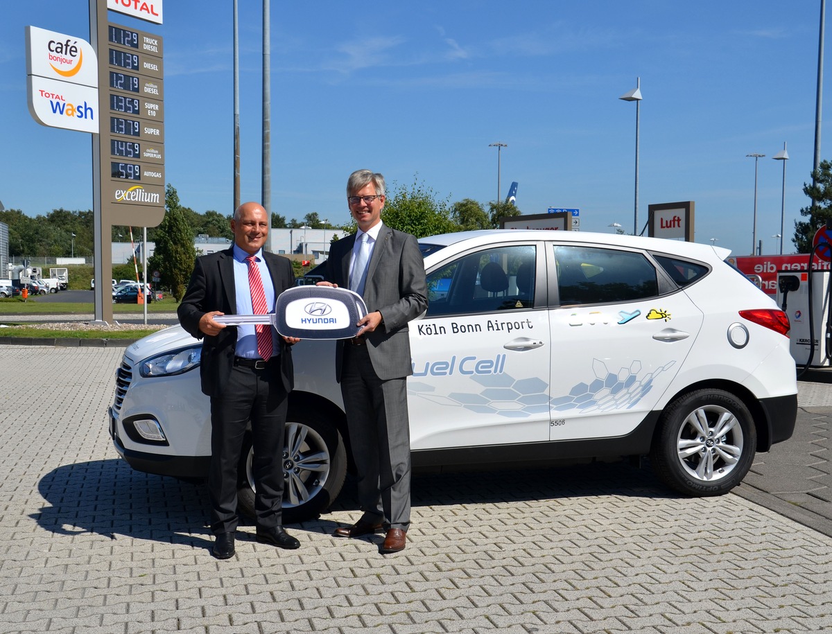 Flughafen Köln/Bonn setzt Brennstoffzellenfahrzeug Hyundai ix35 ein