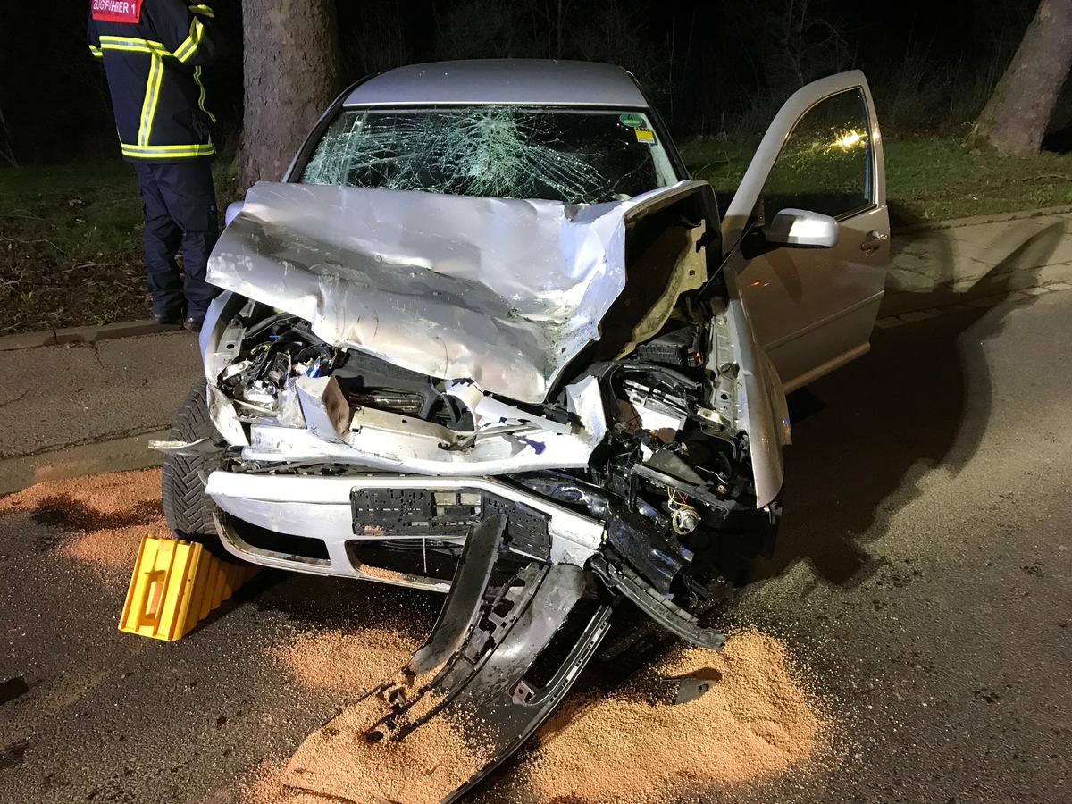 POL-PDTR: Zwei Verkehrsunfälle Im Avelertal durch alkoholisierten Fahrer - Drei Schwerverletzte