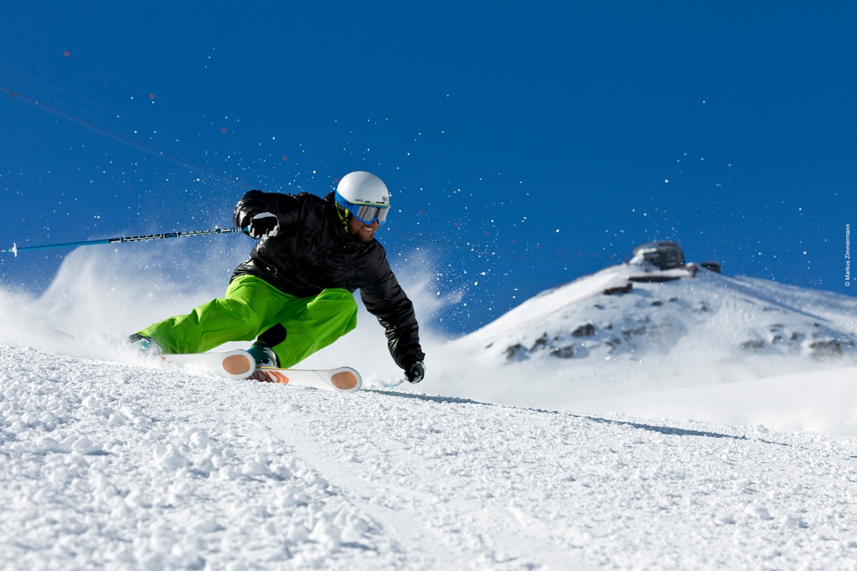 Mürren - Schilthorn: Perfekte Pulverschneepisten und Winterspass am Schilthorn / Schneezauber im höchstgelegenen Skigebiet im Berner Oberland