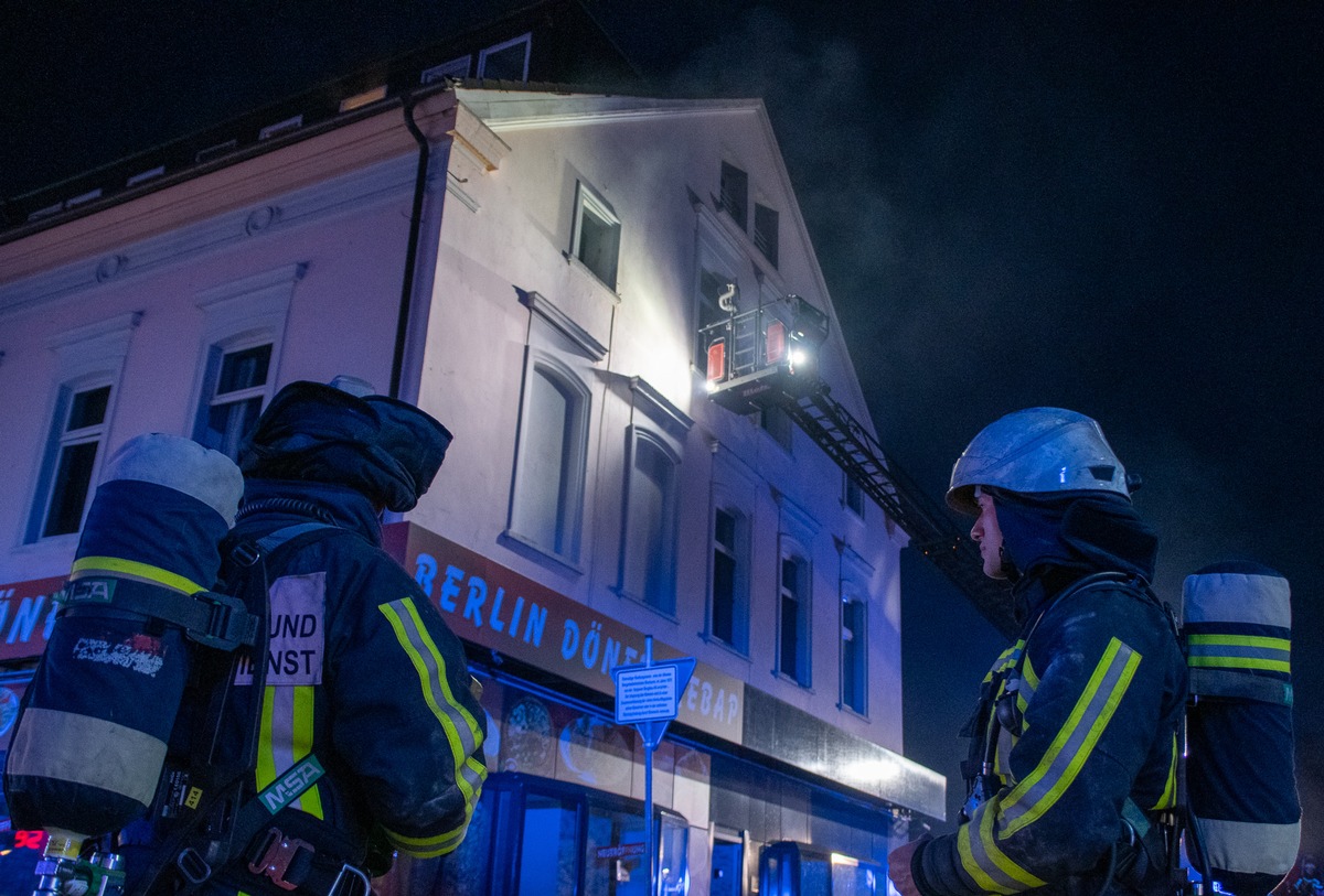 FW-BO: Brand im Treppenraum eines Wohnhauses - Abschlussmeldung