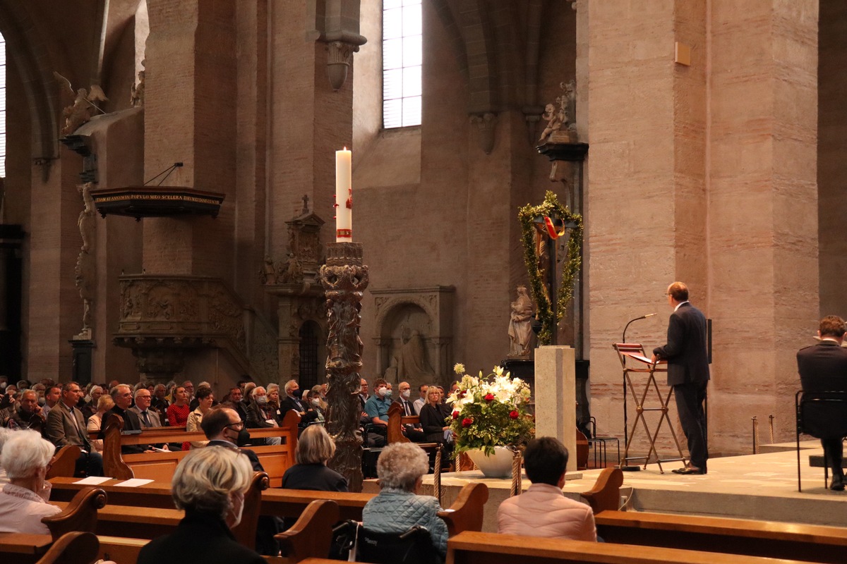 POL-PPTR: Polizeipräsident Durben bedankt sich mit Konzert bei 400 Menschen aus der Region