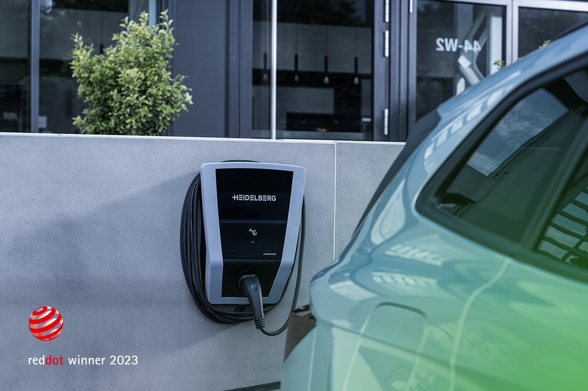 Innovatives Design trifft auf modernste Funktionalität - HEIDELBERG Wallbox gewinnt Red Dot Award: Product Design 2023