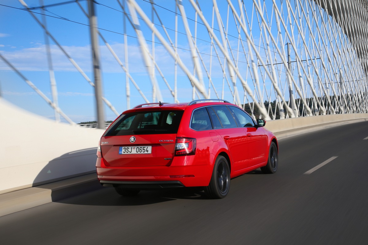 Bestellstart: umweltfreundlicher SKODA OCTAVIA COMBI G-TEC mit mehr Leistung und gesteigerter Erdgasreichweite (FOTO)