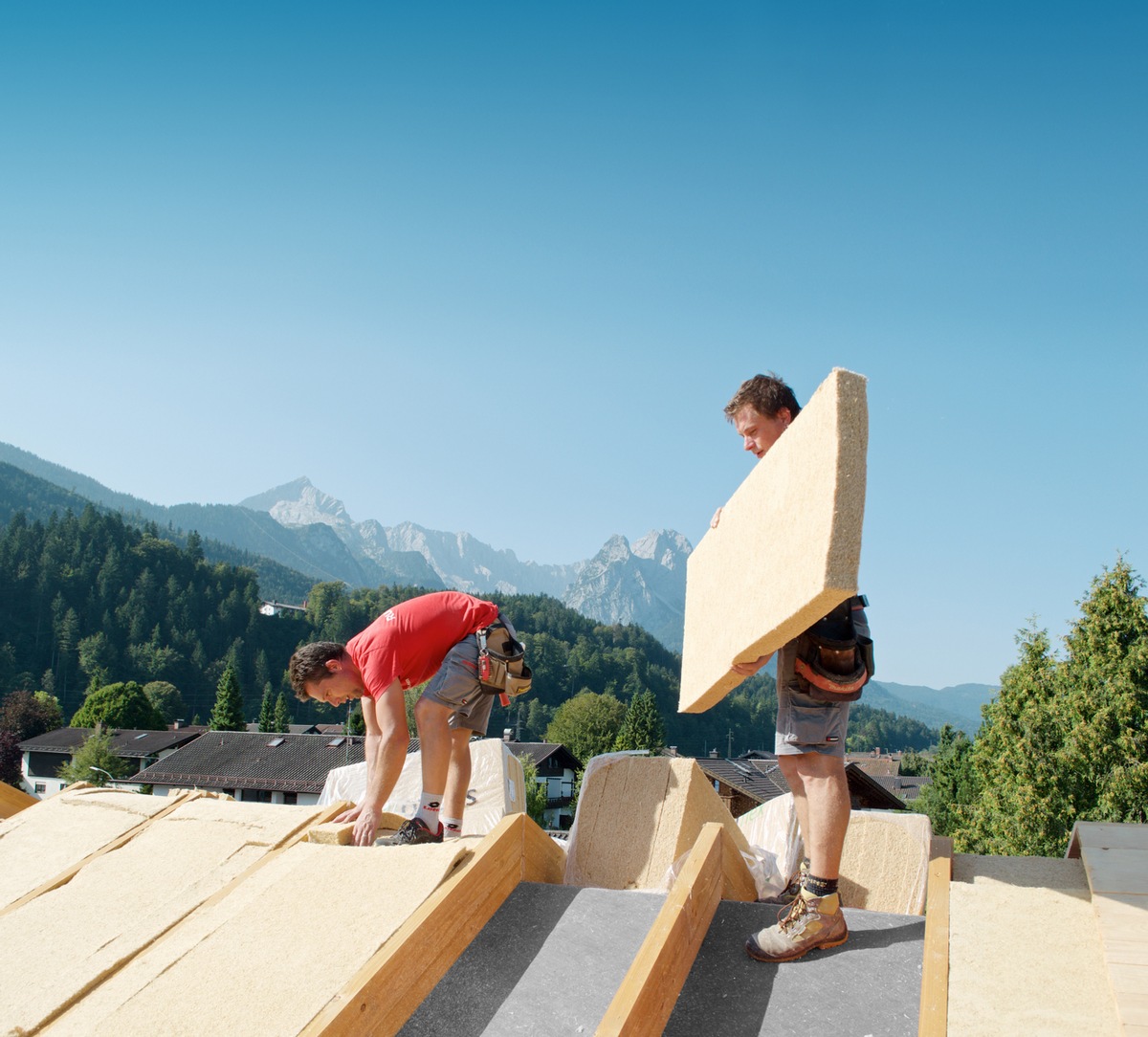 Bauen und Dämmen mit Holz bleibt sinnvoll, möglich und bezahlbar