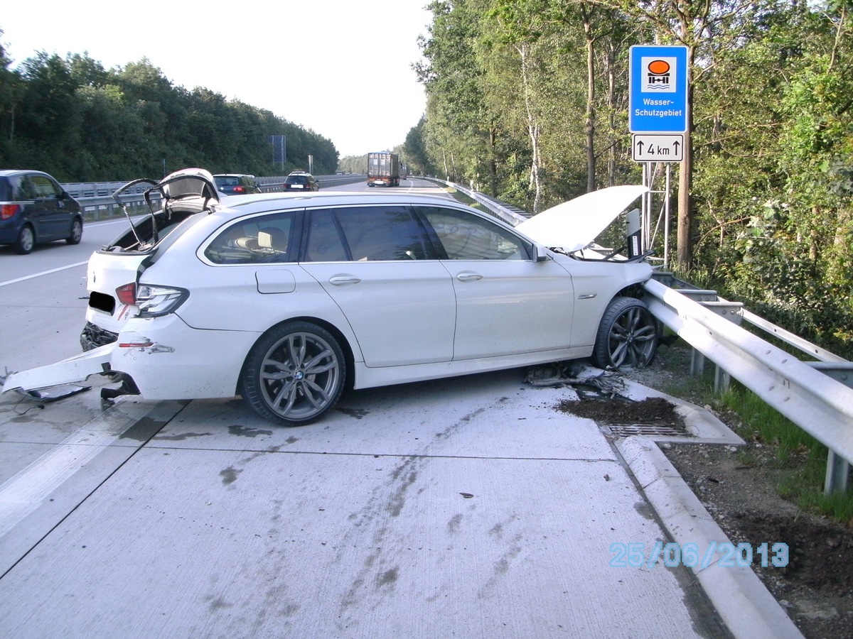 POL-CUX: Einbruch misslang + Drei Zigarettenautomaten aufgebrochen + Reifen geplatzt + In Tischlerei eingebrochen u.a.