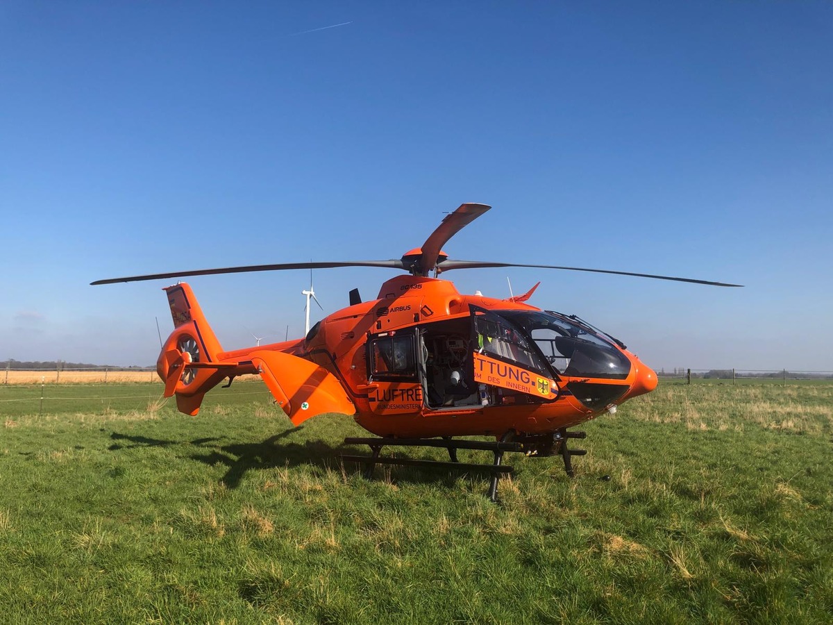 FFW Schwalmtal: Kutschfahrer gestürzt - Rettungshubschrauber im Einsatz