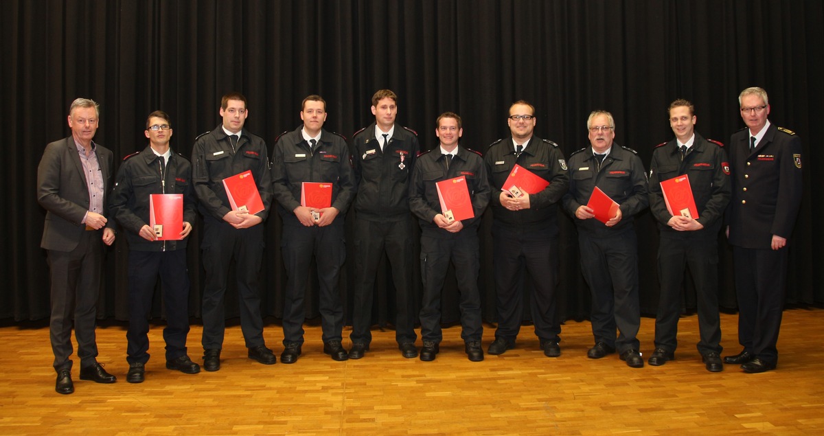 FW-Lohmar: Ehrung durch den Kreisfeuerwehrverband