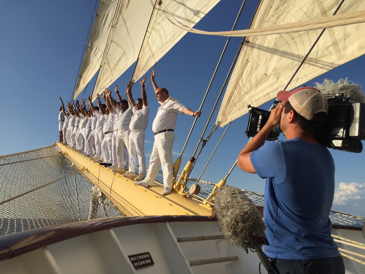 Kreuzfahrt: »Royal Clipper« segelt weltweit über die Bildschirme / Reportage über größtes 5-Mast-Vollschiff der Welt läuft Anfang September in deutscher Erstausstrahlung auf N24