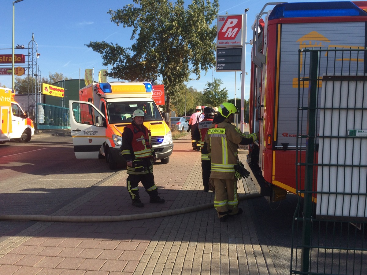 FW-Stolberg: Starke Rauchentwicklung  -  drei Verletzte