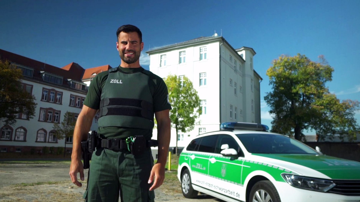 &quot;Ich bin Selbstverteidigungstrainer und schlage den Henssler!&quot; Zollbeamter Jup aus Frankfurt will Steffen Henssler besiegen - live auf ProSieben