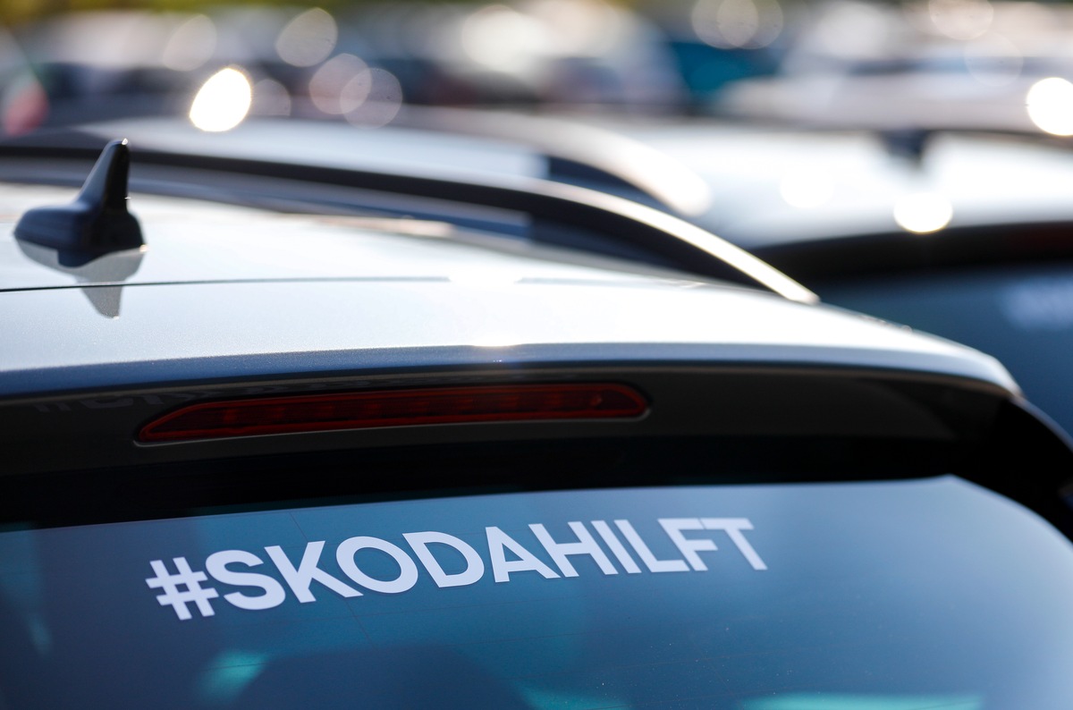 Autoaufkleber für Skoda Karoq günstig bestellen