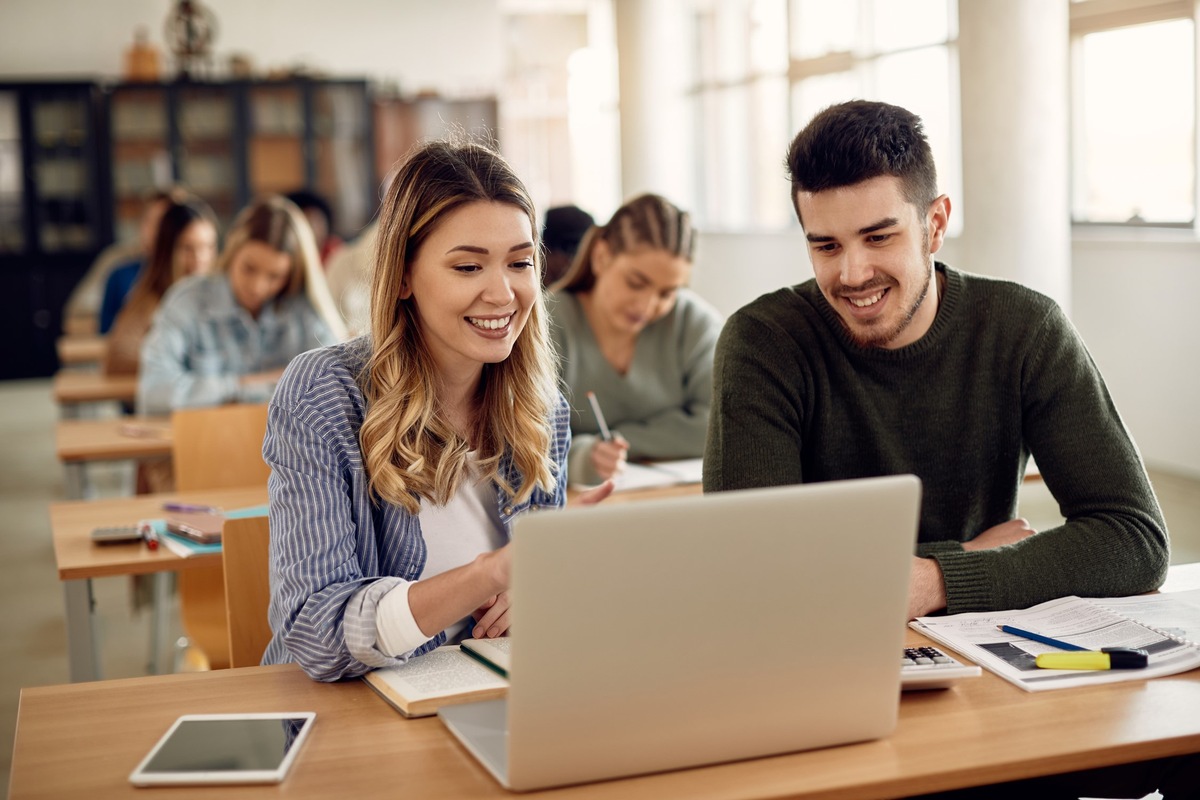 Studie zur Weiterbildung für Erwachsene: Wie hoch ist der persönliche Nutzen?