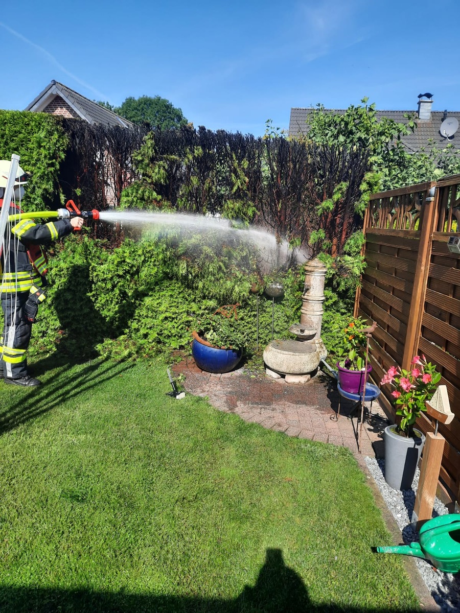 FW-KLE: Einsätze für die Freiwillige Feuerwehr Bedburg-Hau