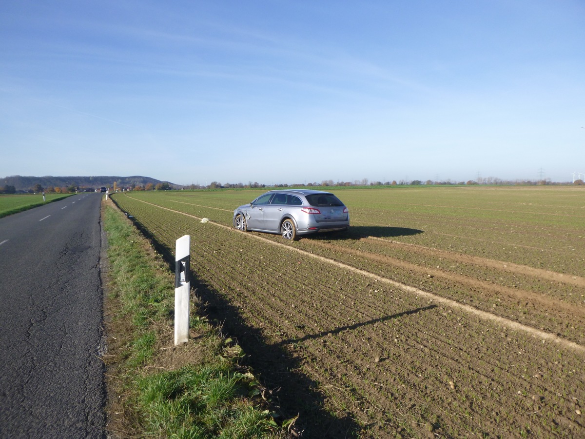 POL-DN: Unfall im Begegnungsverkehr