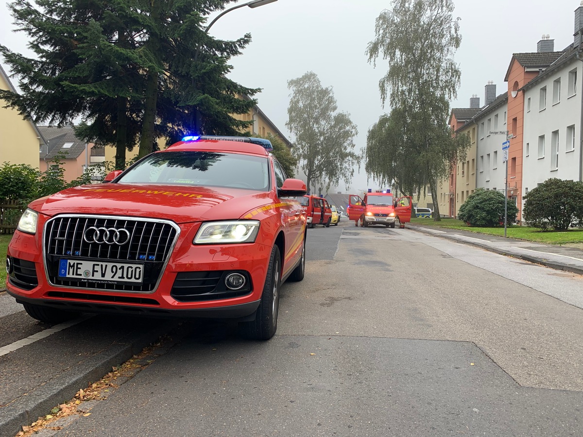 FW-Velbert: Defekt an Flüssigsauerstoffbehälter löst Feuerwehreinsatz aus