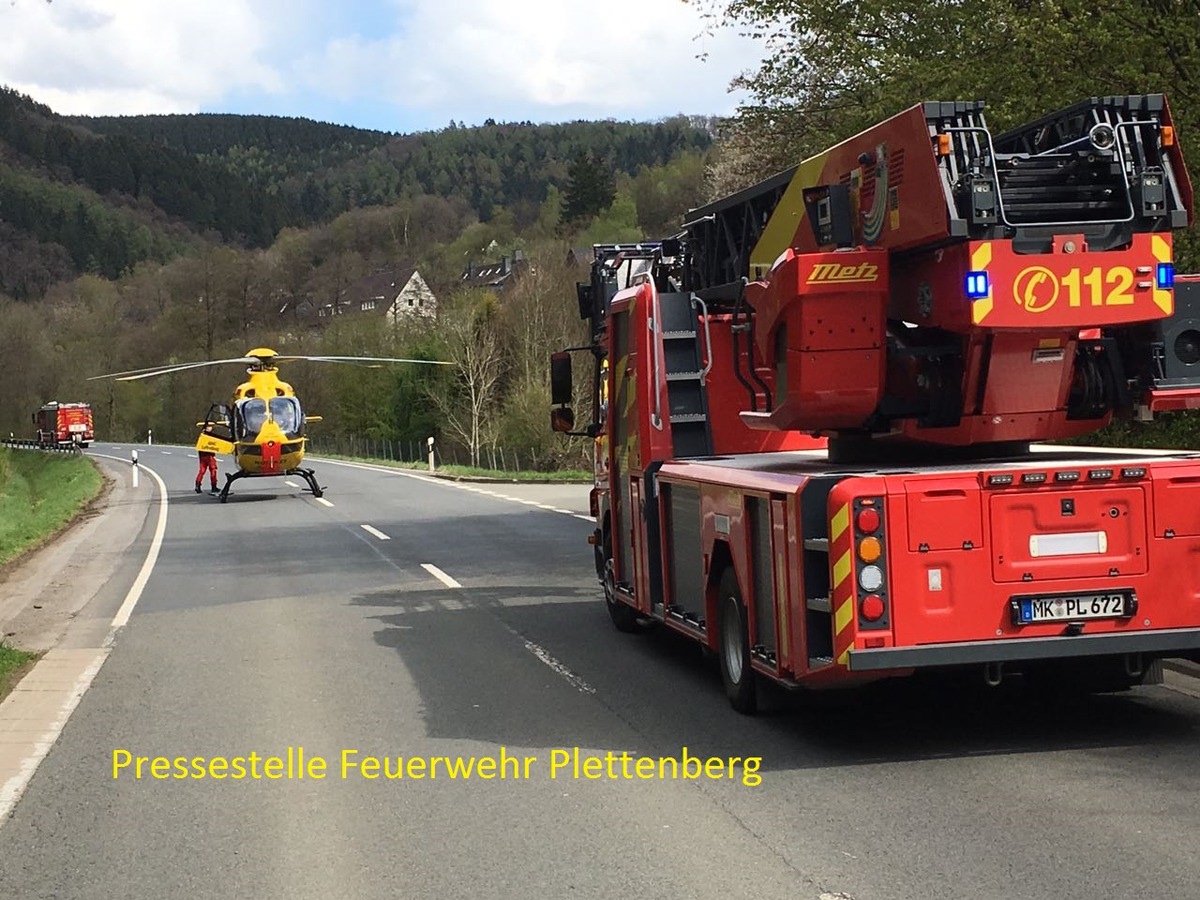 FW-PL: Schwerer Betriebsunfall in Plettenberg OT Stadtmitte