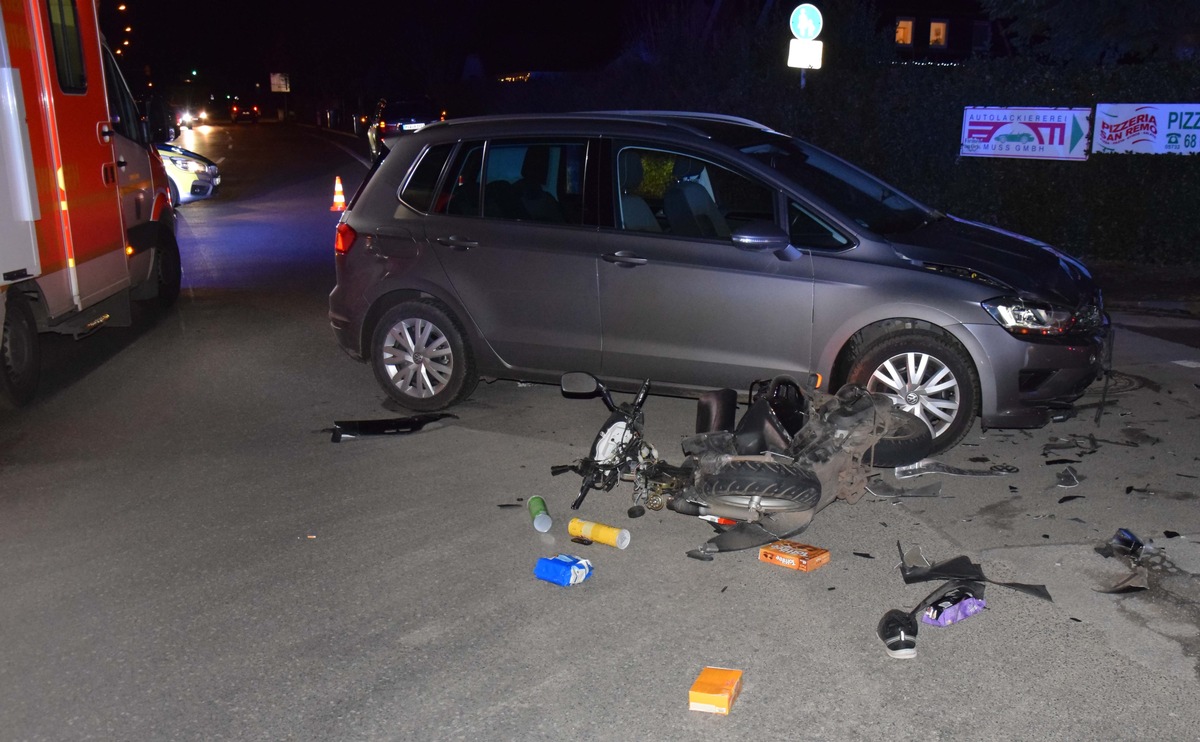 POL-HF: Verkehrsunfall mit Verletzten - Roller angefahren