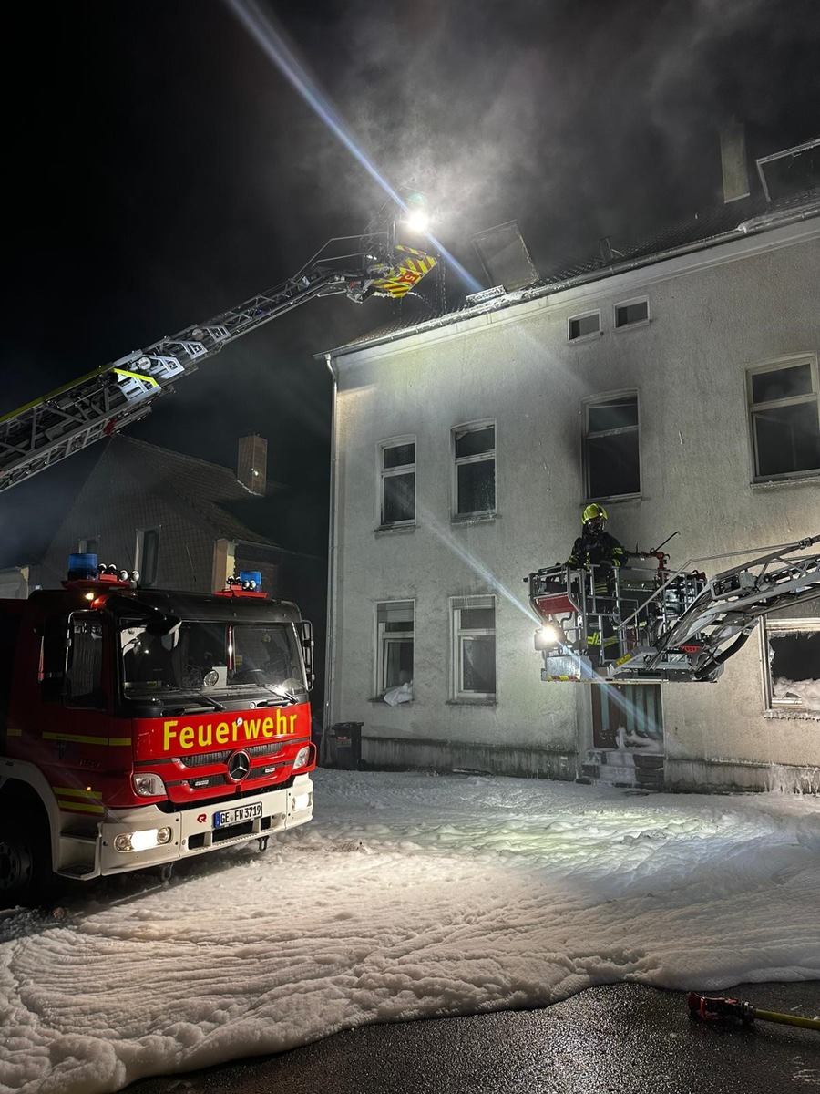 FW-GE: Folgemeldung zu Wohnungsbrand in Gelsenkirchen Rotthausen