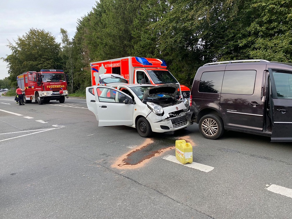 FW-EN: Verkehrsunfall auf der Brantener Straße