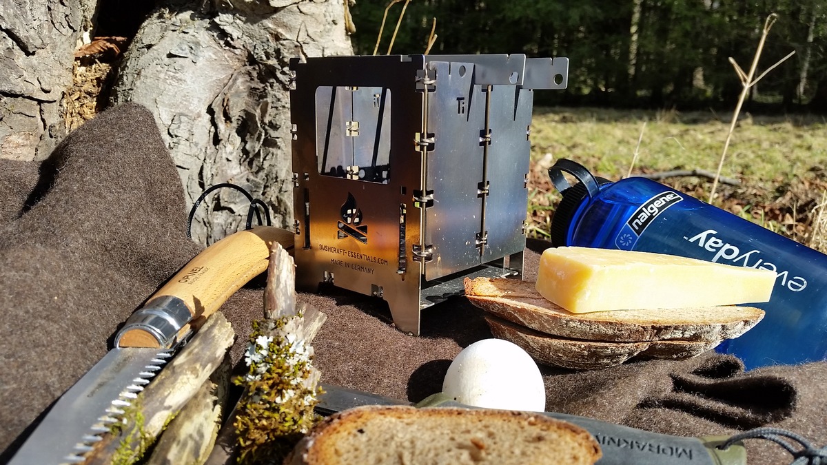 Aufklappen, Anfeuern, Kochen: Die Bushbox als unverzichtbarer Begleiter für jedes Outdoor-Abenteuer