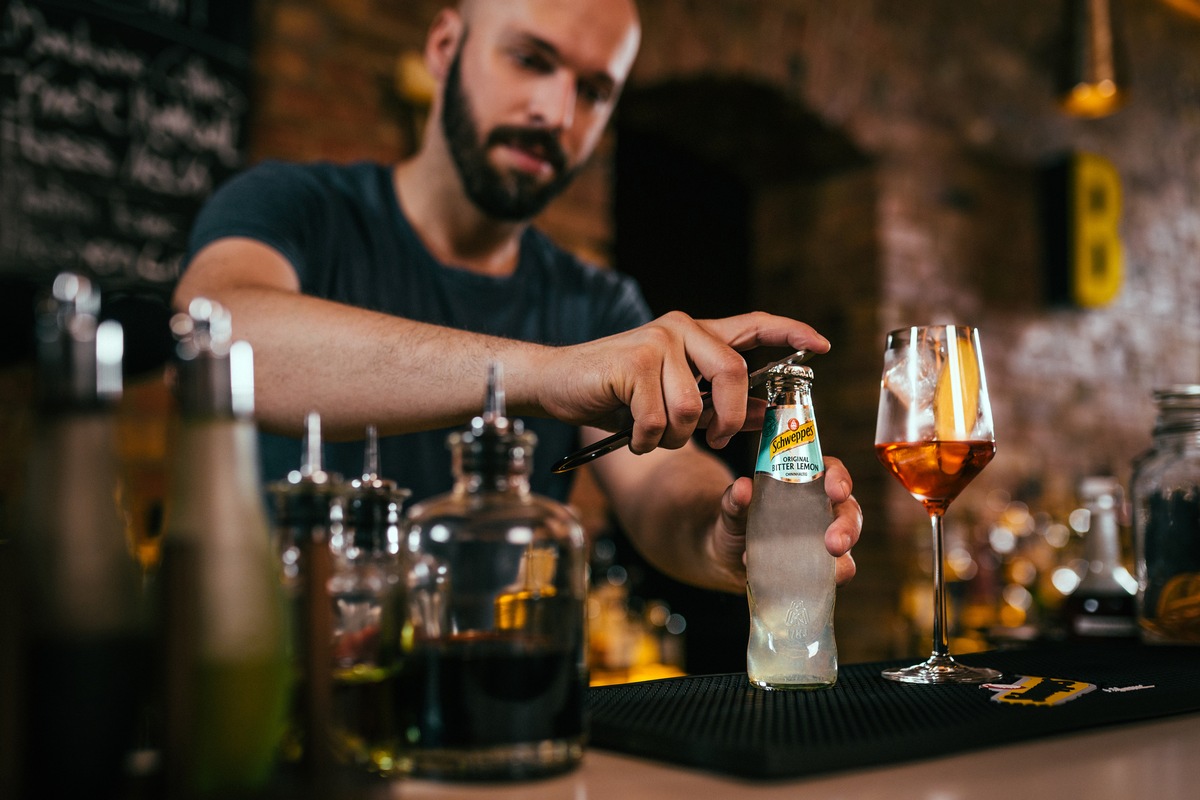 Supported by Schweppes: Crowdfunding-Aktion für Trend- und Szene-Gastronomie gestartet