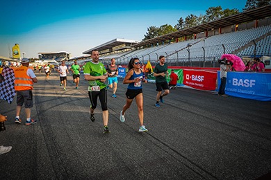 Endlich wieder auf dem Hockenheimring: Jetzt anmelden für den 18. BASF FIRMENCUP