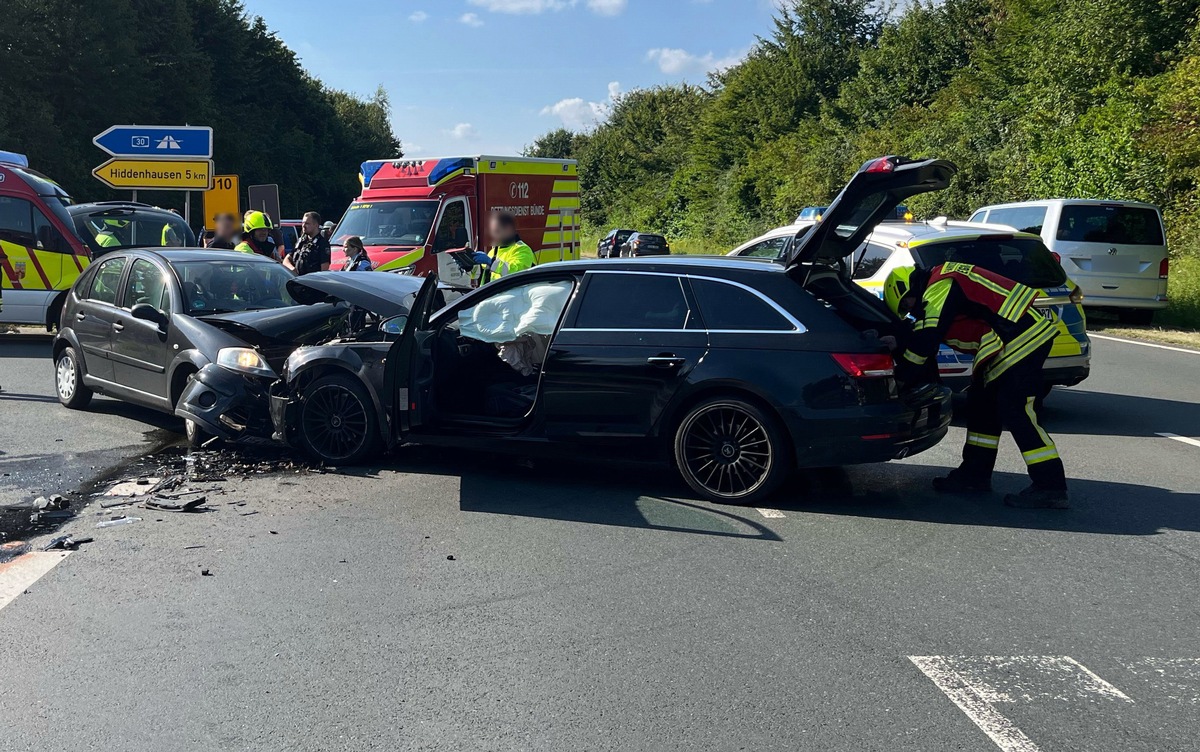 POL-HF: Verkehrsunfall beim Abbiegen- Gegenverkehr übersehen