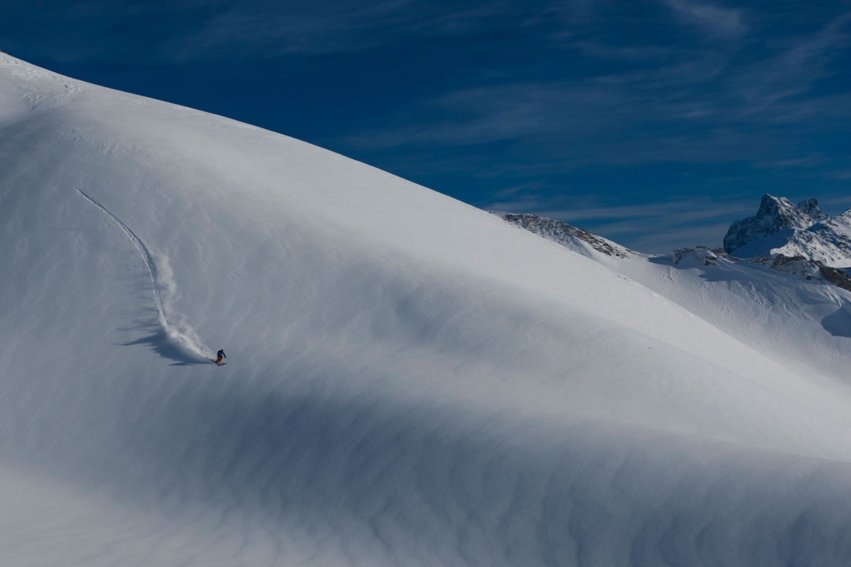 Freeski im Vormarsch auch bei Schweizer Snowboard Hersteller und Snowboard Pionier &quot;Radical&quot;