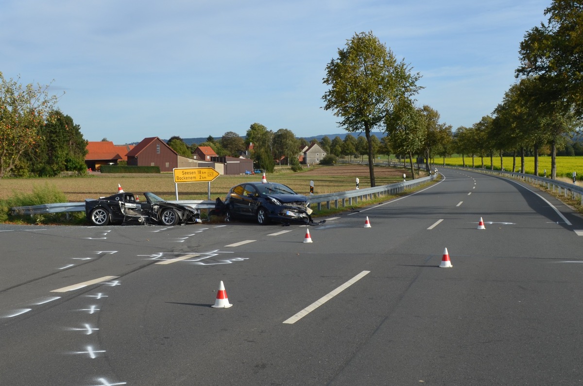 POL-HI: Verkehrsunfall mit zwei leichtverletzten und einer schwerverletzten Person