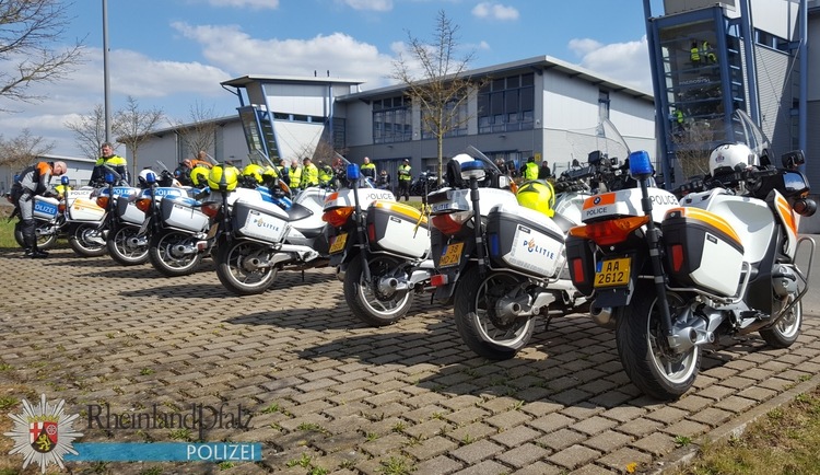 POL-PPTR: Motorradsymposium mit theoretischen und praktischen Tipps für Biker über 45 Jahre