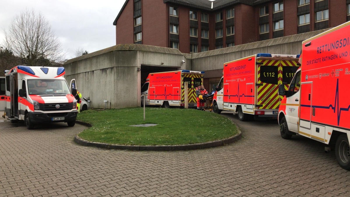 FW Ratingen: Bilanz der Feuerwehr Ratingen für Altweiber bis 18:00 Uhr