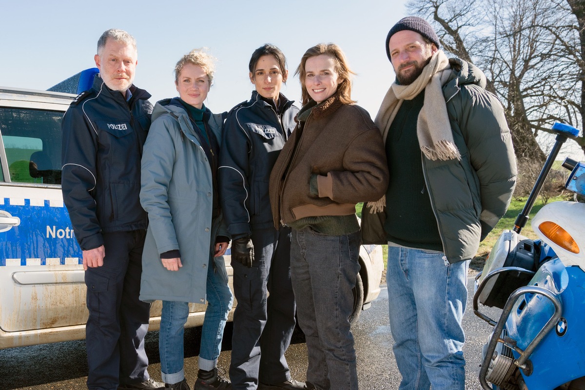 Tödliche Schüsse bei Verkehrskontrolle: Neuer Dresden-Tatort „Unter Feuer“ (AT) im Dreh