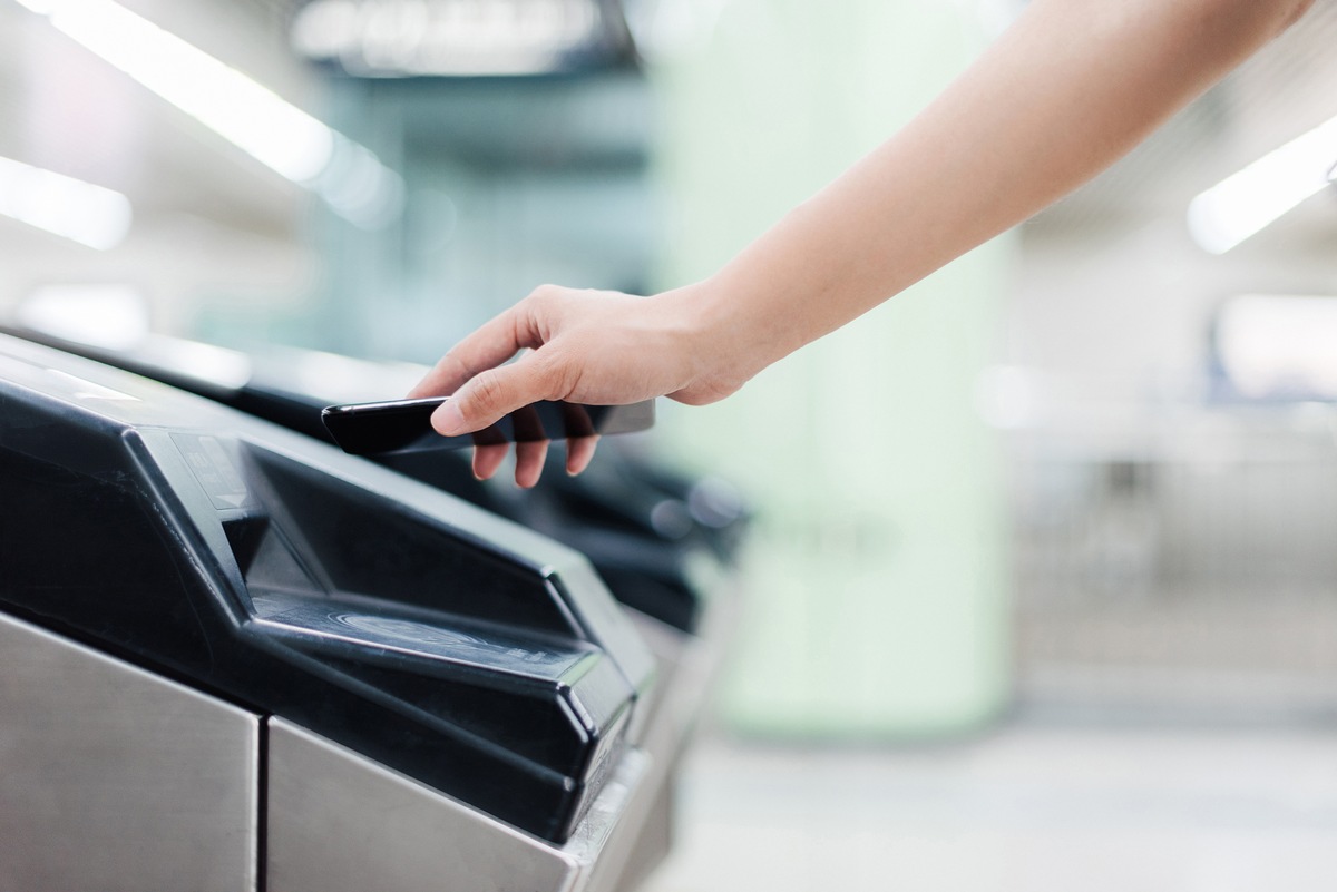 Digitale Zahlungssysteme lösen Bargeld weltweit schneller ab