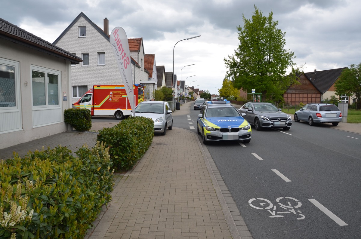 POL-HF: Unfall mit Personenschaden - 
Radfahrerin auf falscher Seite unterwegs