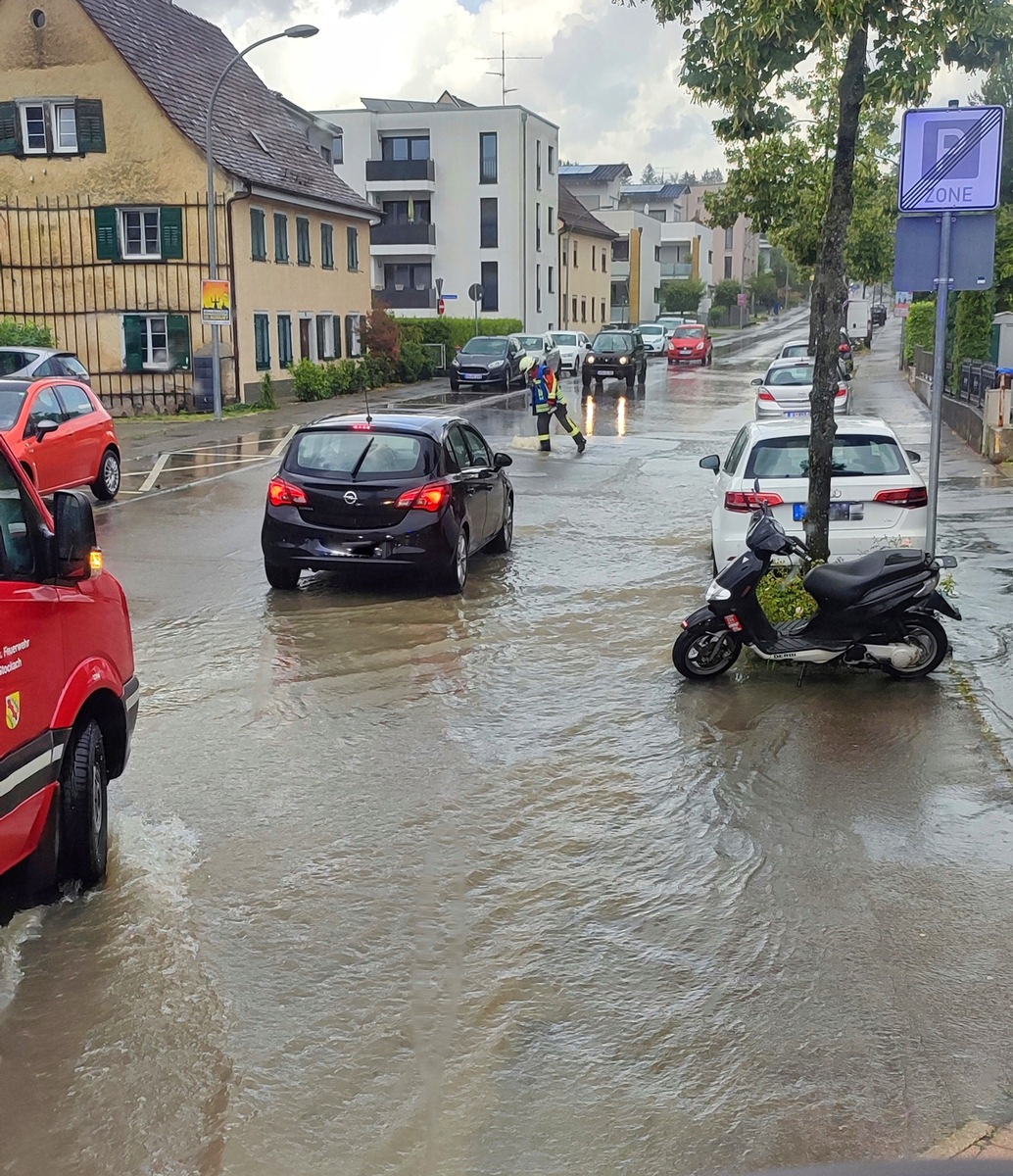 FW Stockach: Zwei Verkehrsunfälle auf der Autobahn