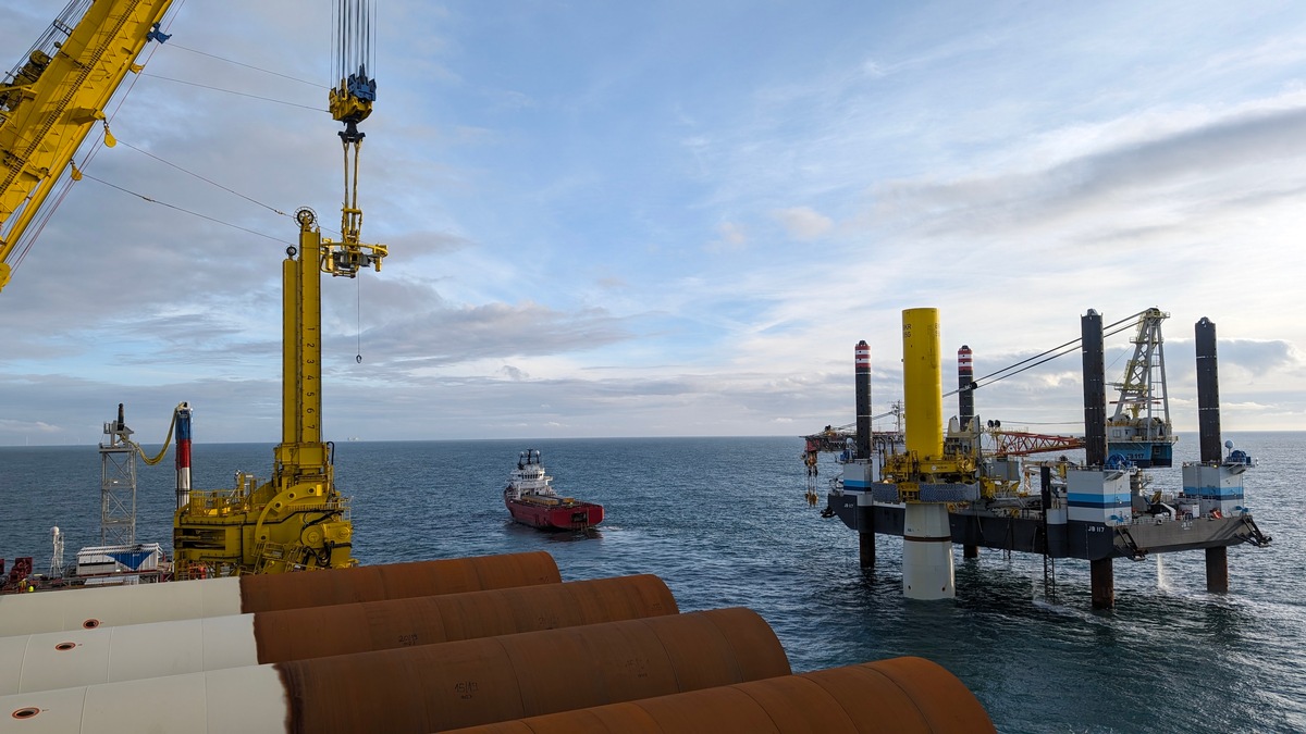 Borkum Riffgrund 3: Installation von größtem deutschen Offshore-Windpark hat begonnen