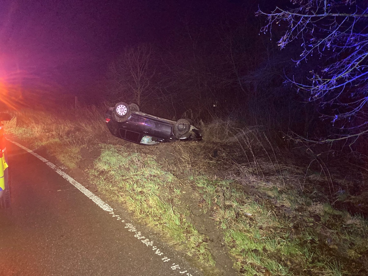 POL-COE: Coesfeld, Lette, Coesfelder Straße/ Unfallfahrerin flüchtet