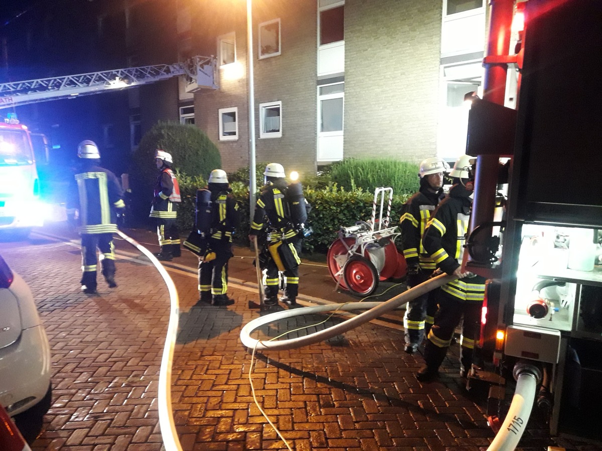 FW-Erkrath: Küchenbrand - Rauchmelder verhindert größeren Schaden