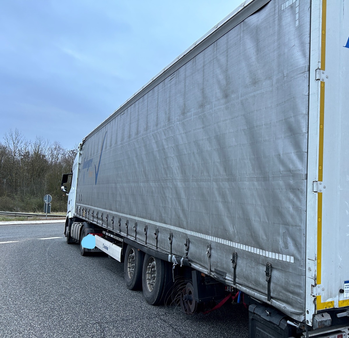 POL-VDMZ: Stromberg - Verkehrsunsicheres Fahrzeug vom Auffahren auf die Autobahn gehindert