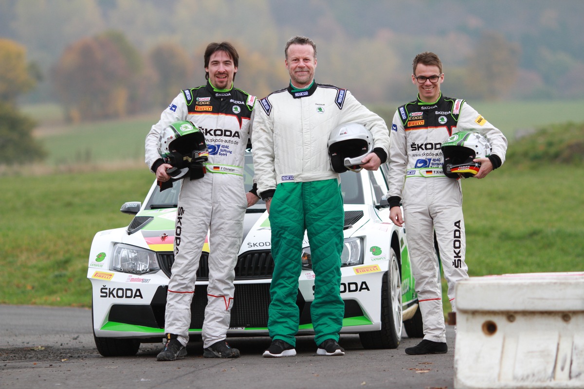 Fernsehjournalist Jenke von Wilmsdorff geht im SKODA Rallye-Auto ans Limit (FOTO)