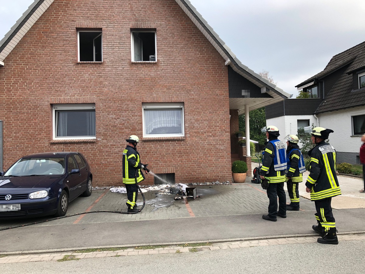 FW-DT: Einsatzreicher Tag für Detmolder Feuerwehr