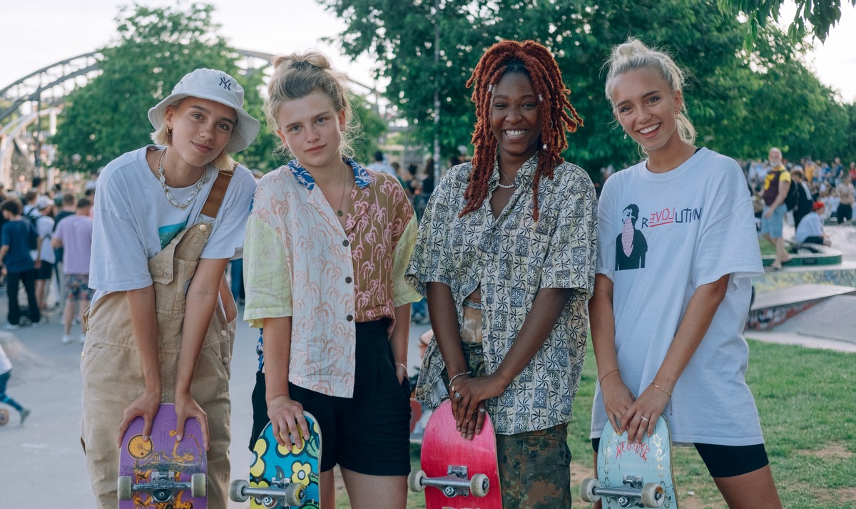 Drehstart für SKATERGIRLZ: Lisa und Lena in ihrem ersten Kinofilm